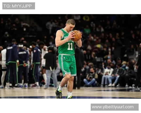 普理查德狂砍42分创生涯新高22投15中三分6记助力球队胜利